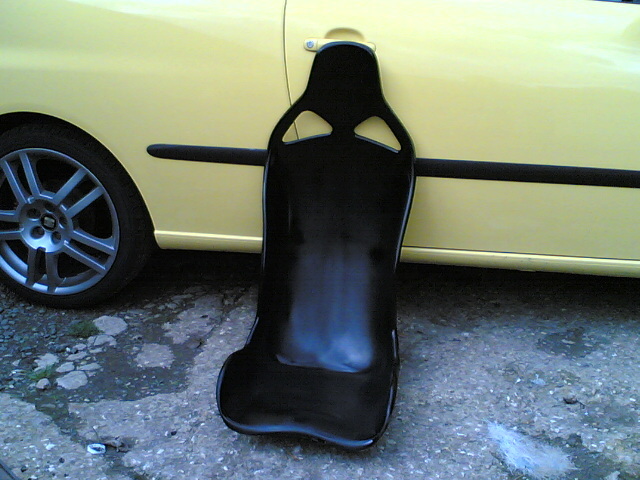 Rescued attachment Low sided smoothy seat.jpg
